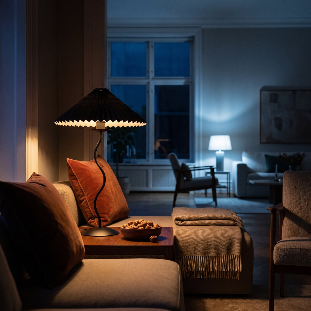 Pleated Floor Lamp - Minimalist Fabric Shade Standing Light for Living Room & Bedroom